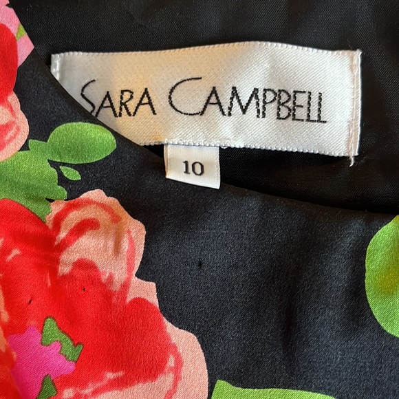 Sara Campbell flowered 100% silk sheath size 10 - Picture 2 of 3